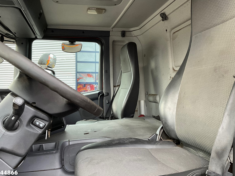 Châssis cabine Scania P 280 Chassis cabine with PTO: photos 11
