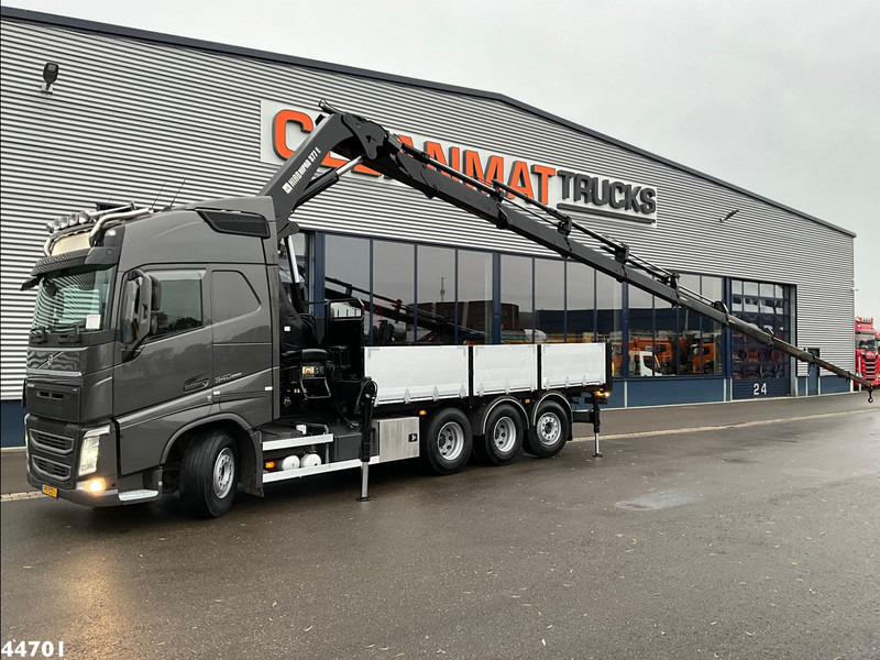 Volvo FH 540 8x4 Euro 6 Hiab 37 Tonmeter laadkraan - Camion grue: photos 1 Volvo FH 540 8x4 Euro 6 Hiab 37 Tonmeter laadkraan - Camion grue: photos 1