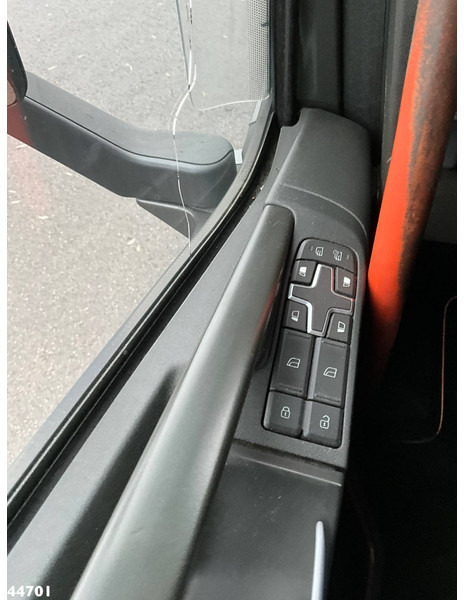 Camion grue Volvo FH 540 8x4 Euro 6 Hiab 37 Tonmeter laadkraan: photos 20 Camion grue Volvo FH 540 8x4 Euro 6 Hiab 37 Tonmeter laadkraan: photos 20