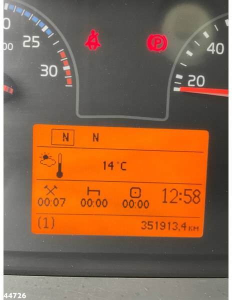 Camion fourgon Volvo FL 250 Euro 6 met Dhollandia laadklep: photos 18