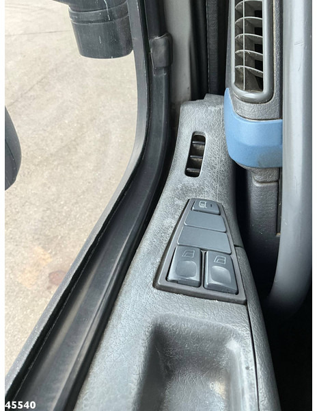 Camion ampliroll, Camion grue Volvo FM 340 6x4 Fassi 19 Tonmeter laadkraan: photos 16
