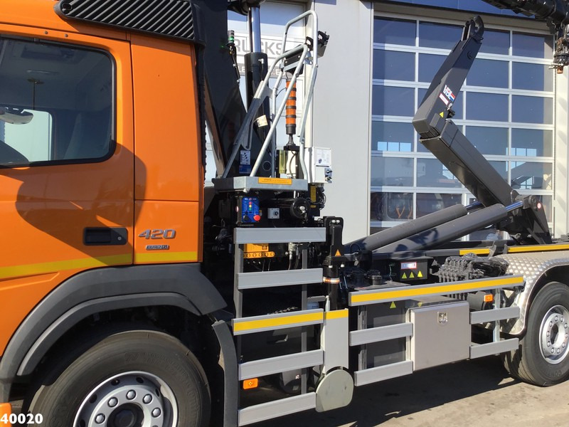Camion ampliroll, Camion grue Volvo FM 420 8x2 HMF 28 ton/meter laadkraan Welvaarts weighing system: photos 6