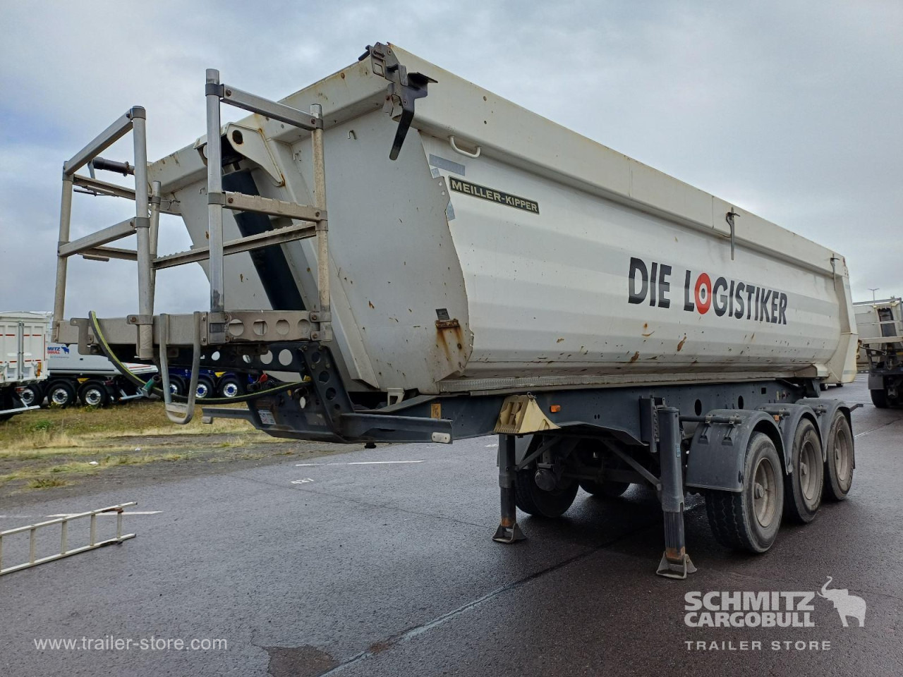 MEILLER Auflieger Kipper Stahlrundmulde 26m³ - Semi-remorque benne: photos 5 MEILLER Auflieger Kipper Stahlrundmulde 26m³ - Semi-remorque benne: photos 5