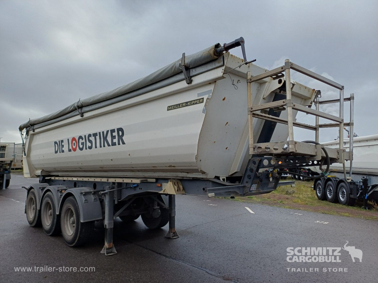 MEILLER Auflieger Kipper Stahlrundmulde 26m³ - Semi-remorque benne: photos 1 MEILLER Auflieger Kipper Stahlrundmulde 26m³ - Semi-remorque benne: photos 1