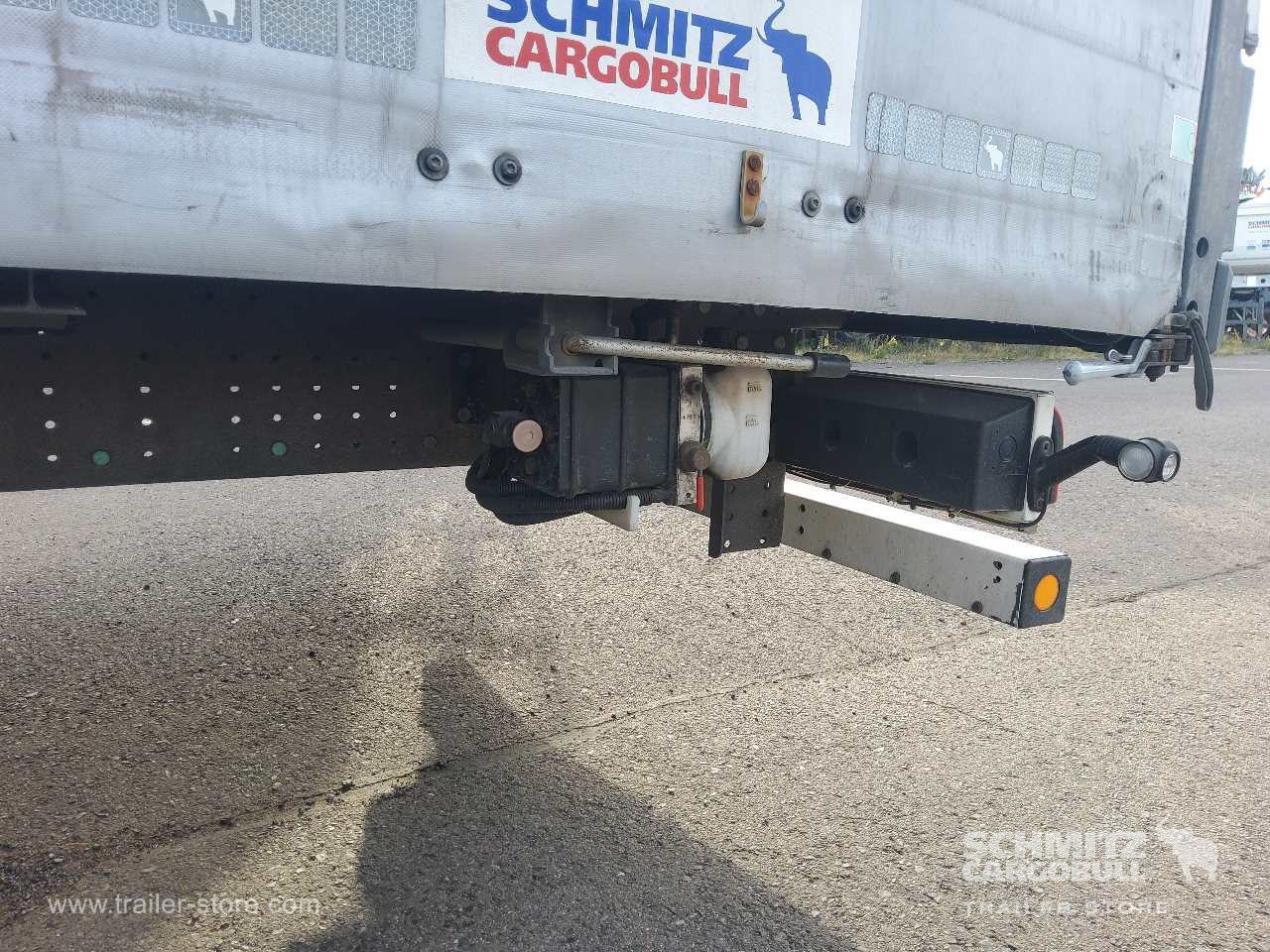SCHMITZ Auflieger Curtainsider Mega - Semi-remorque rideaux coulissants: photos 4 SCHMITZ Auflieger Curtainsider Mega - Semi-remorque rideaux coulissants: photos 4