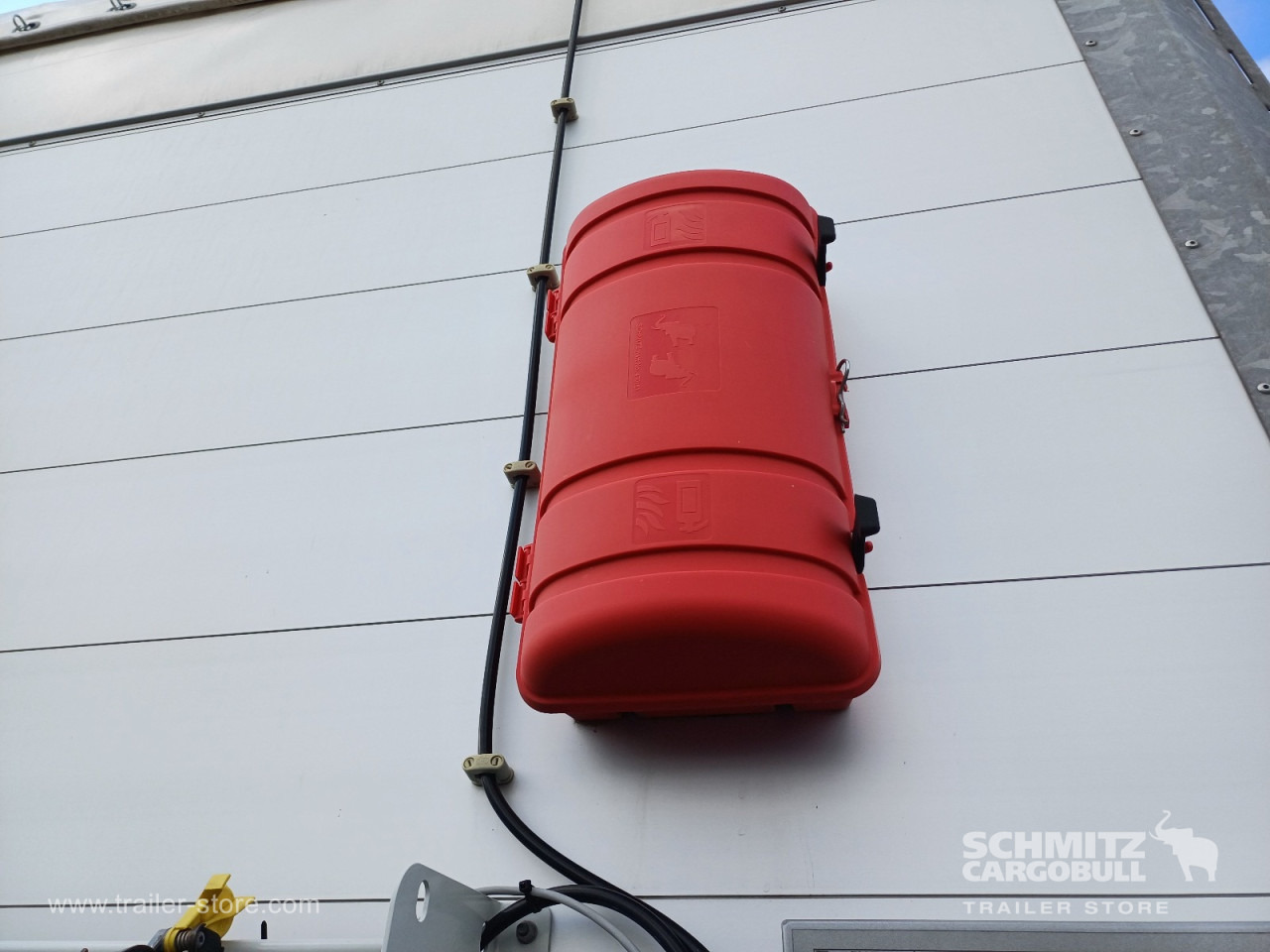 SCHMITZ Auflieger Curtainsider Standard - Semi-remorque rideaux coulissants: photos 4 SCHMITZ Auflieger Curtainsider Standard - Semi-remorque rideaux coulissants: photos 4