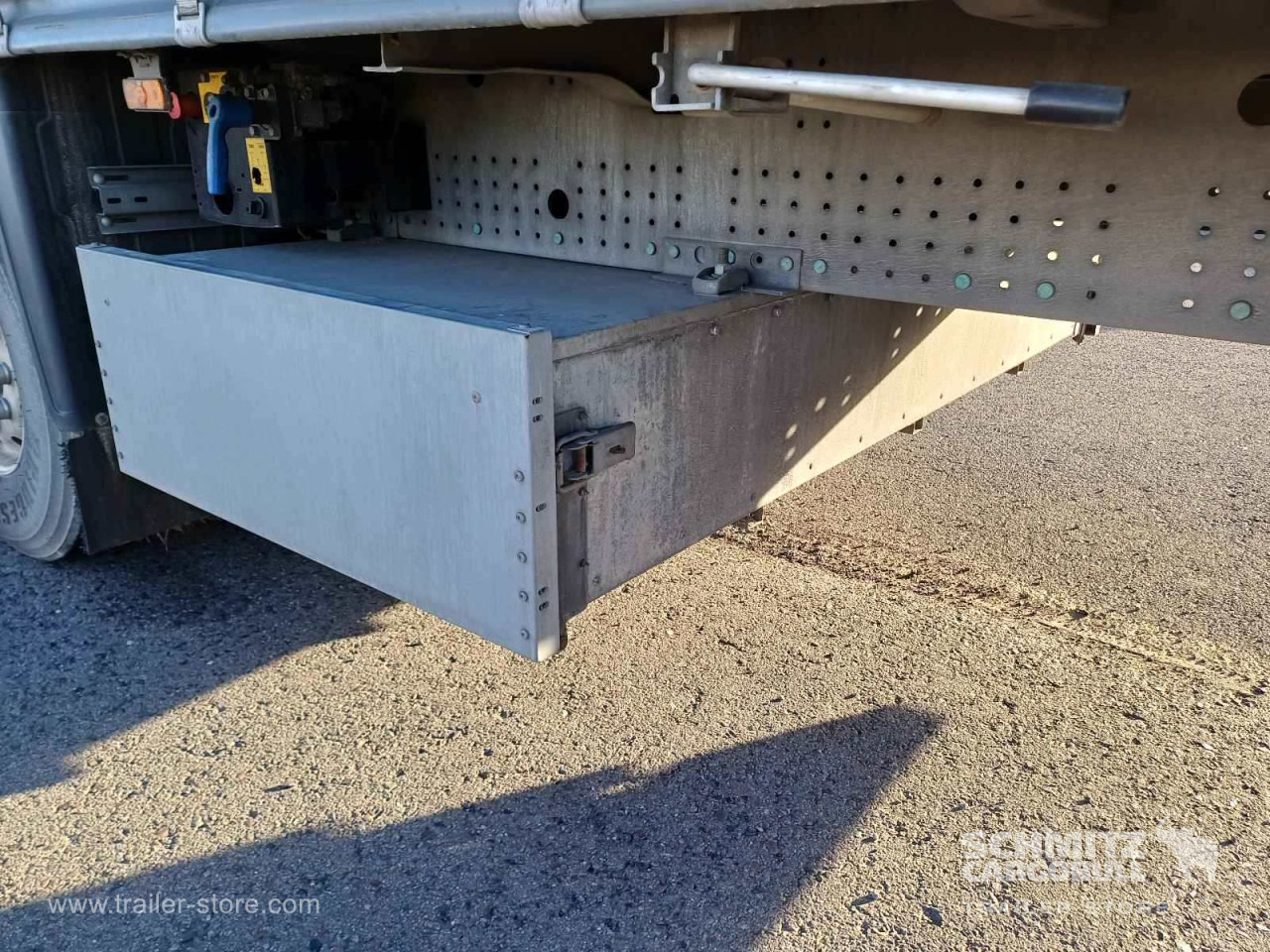 Semi-remorque rideaux coulissants SCHMITZ Auflieger Curtainsider Standard: photos 7