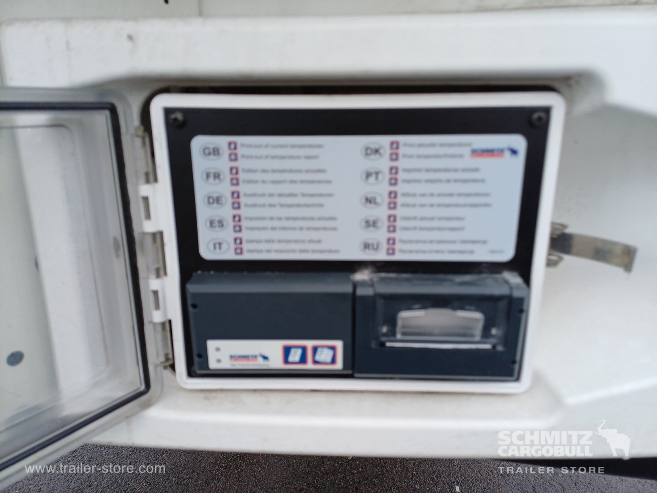 SCHMITZ Auflieger Tiefkühler Fleischhang - Semi-remorque isothermique: photos 4 SCHMITZ Auflieger Tiefkühler Fleischhang - Semi-remorque isothermique: photos 4