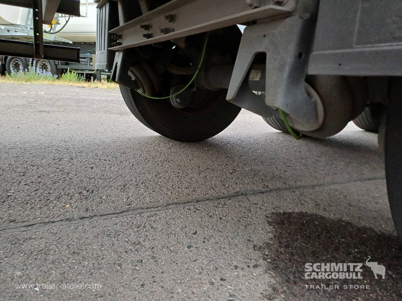 SCHMITZ Auflieger Trockenfrachtkoffer Standard - Semi-remorque fourgon: photos 4 SCHMITZ Auflieger Trockenfrachtkoffer Standard - Semi-remorque fourgon: photos 4