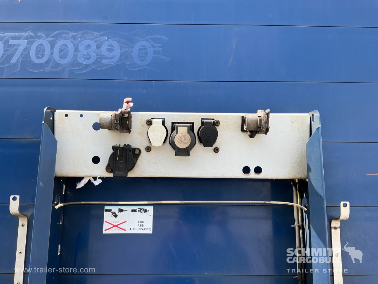 SCHMITZ Curtainsider Standard - Semi-remorque rideaux coulissants: photos 4 SCHMITZ Curtainsider Standard - Semi-remorque rideaux coulissants: photos 4