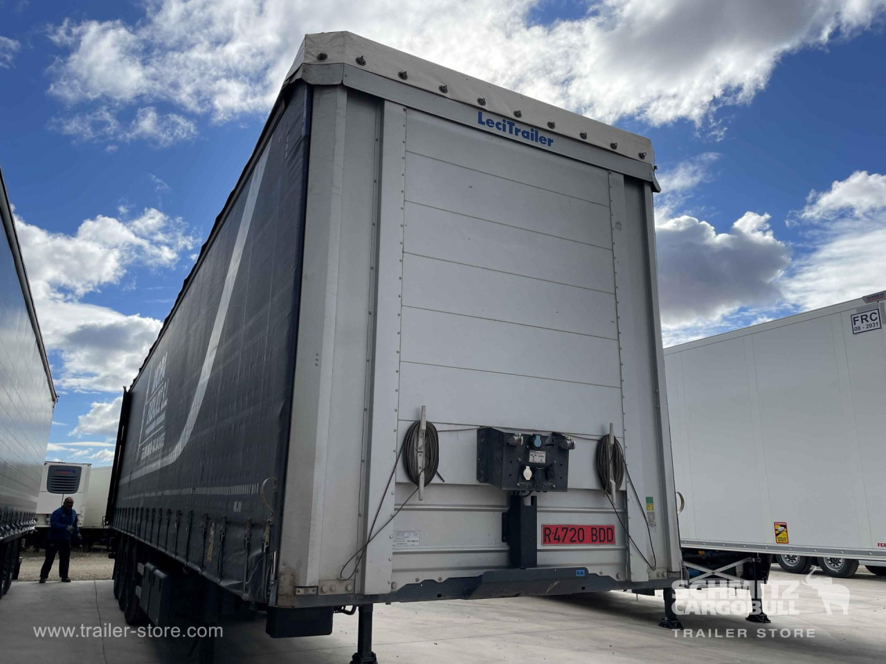 LECI TRAILER Semiremolque Lona Standard - Semi-remorque rideaux coulissants: photos 1 LECI TRAILER Semiremolque Lona Standard - Semi-remorque rideaux coulissants: photos 1