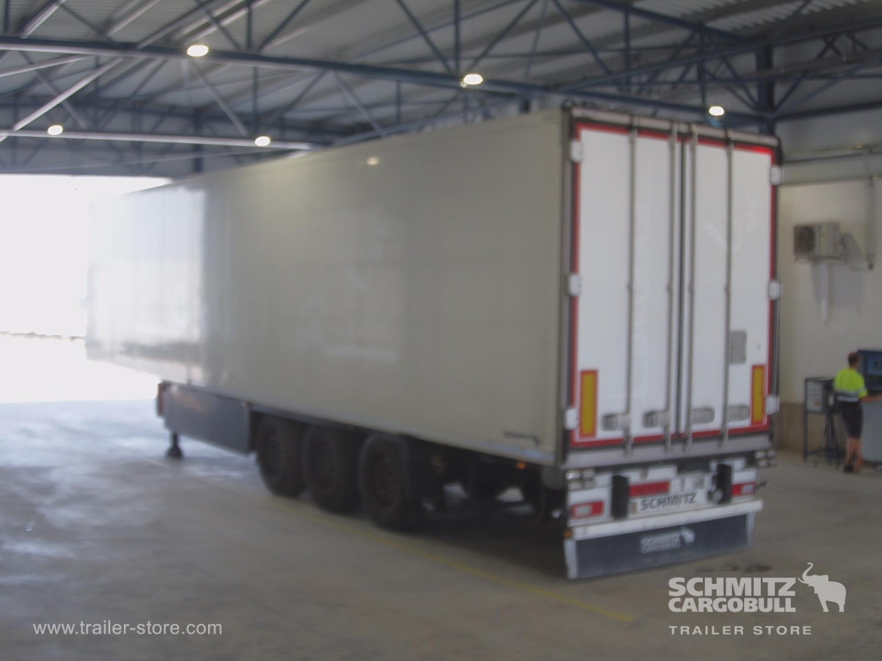 SCHMITZ Semiremolque Frigo Standard - Semi-remorque isothermique: photos 5 SCHMITZ Semiremolque Frigo Standard - Semi-remorque isothermique: photos 5