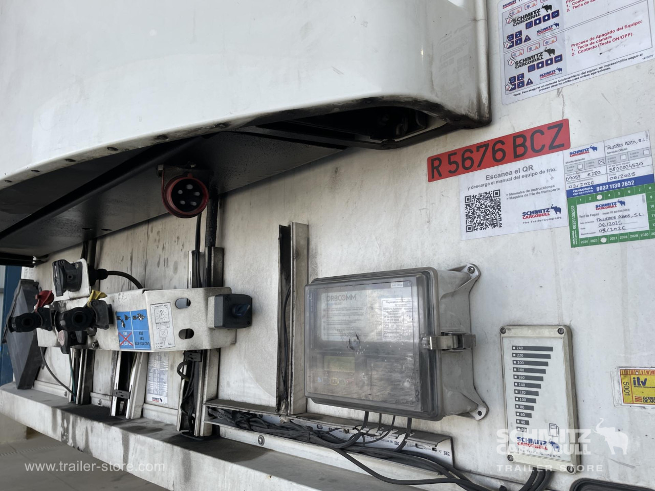 SCHMITZ Semiremolque Frigo Standard - Semi-remorque isothermique: photos 2 SCHMITZ Semiremolque Frigo Standard - Semi-remorque isothermique: photos 2