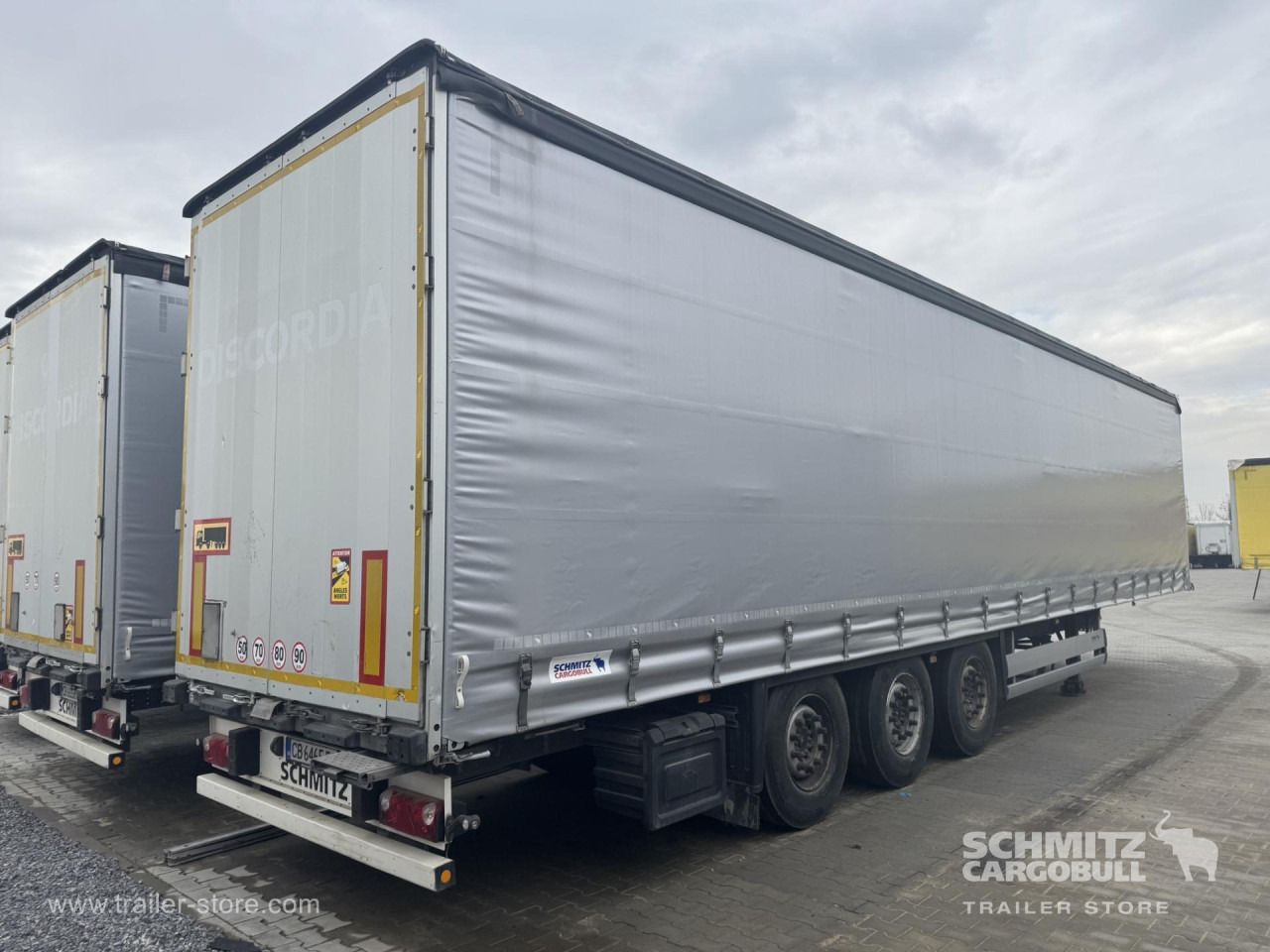 SCHMITZ Curtainsider Standard - Semi-remorque rideaux coulissants: photos 4 SCHMITZ Curtainsider Standard - Semi-remorque rideaux coulissants: photos 4