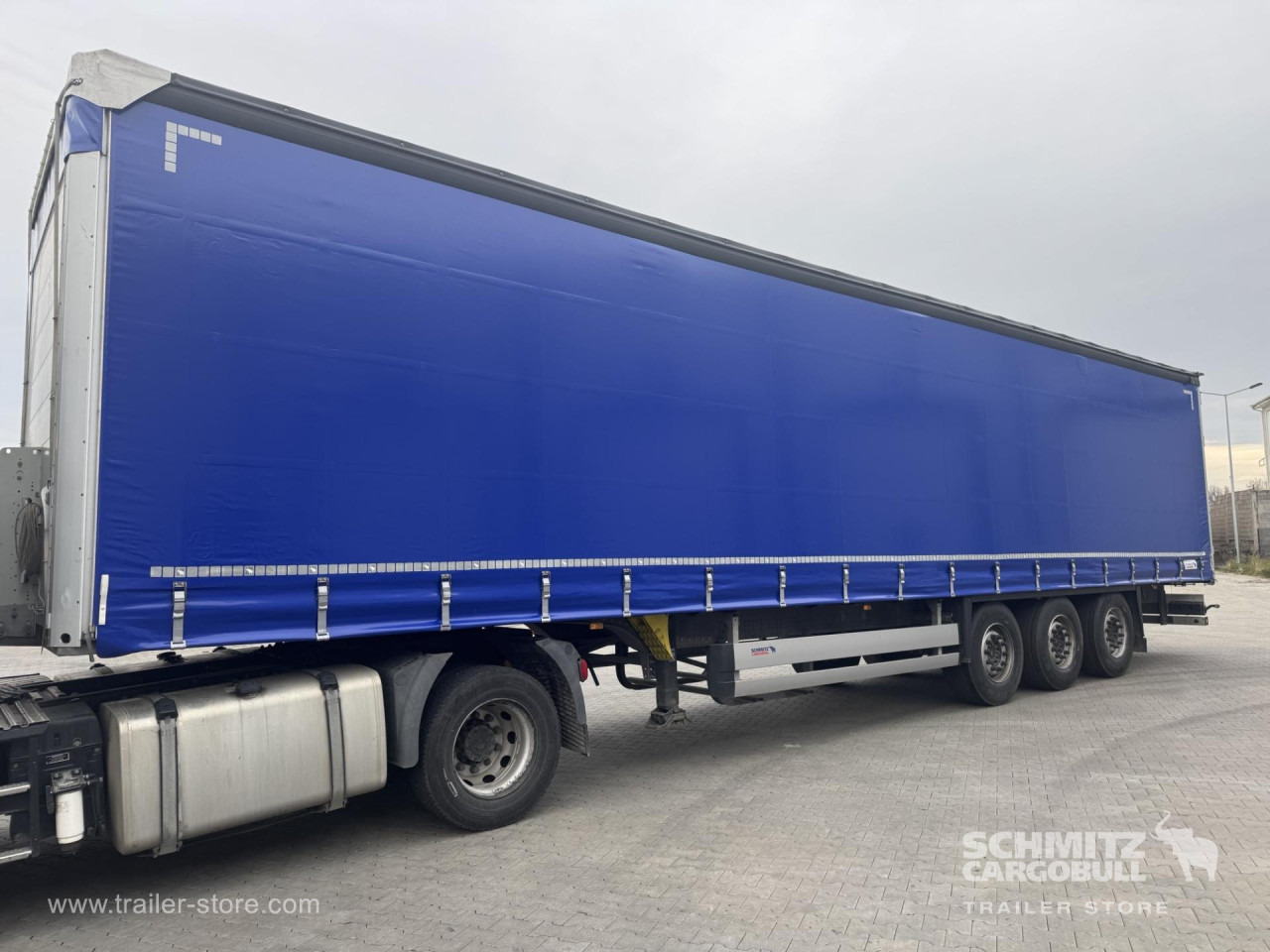 SCHMITZ Curtainsider Standard - Semi-remorque rideaux coulissants: photos 4 SCHMITZ Curtainsider Standard - Semi-remorque rideaux coulissants: photos 4