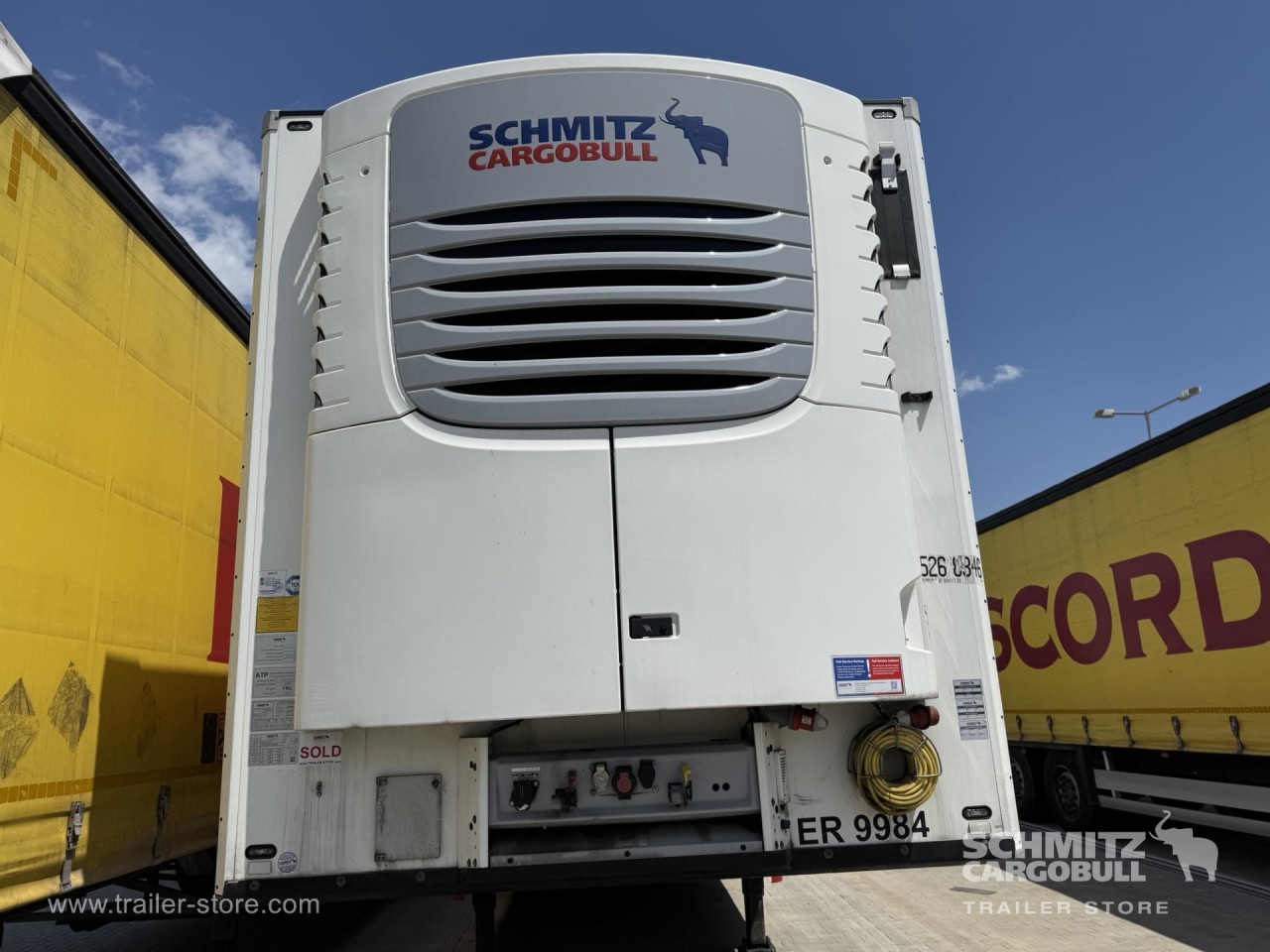 SCHMITZ Reefer Standard Double deck - Semi-remorque isothermique: photos 3 SCHMITZ Reefer Standard Double deck - Semi-remorque isothermique: photos 3
