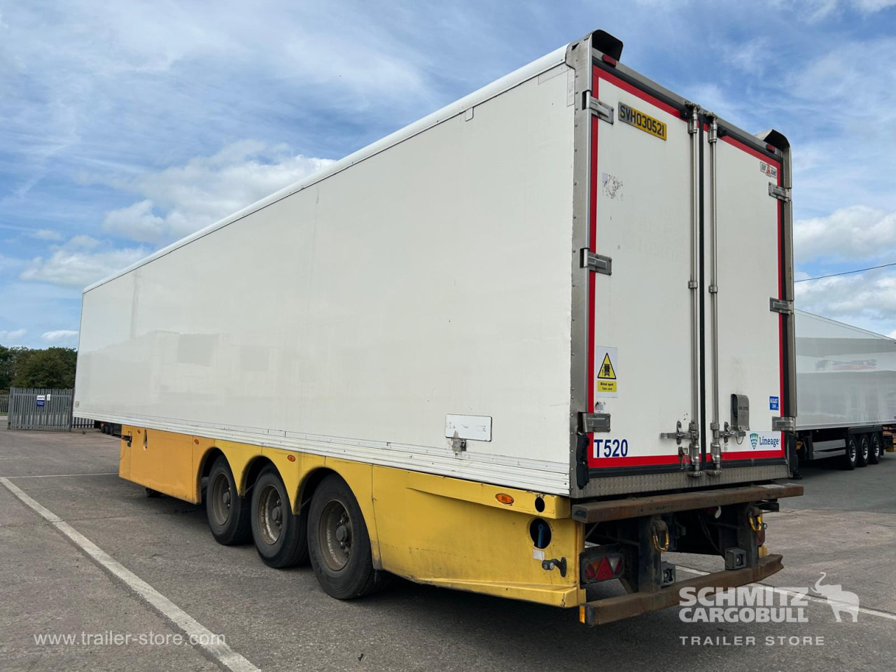 GRAY & ADAMS Dryfreight Standard - Semi-remorque isothermique: photos 1 GRAY & ADAMS Dryfreight Standard - Semi-remorque isothermique: photos 1