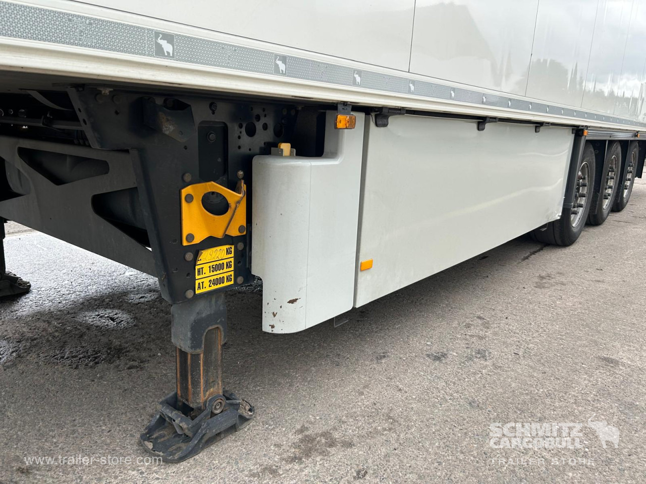 SCHMITZ Reefer Meat hanging system - Semi-remorque isothermique: photos 5 SCHMITZ Reefer Meat hanging system - Semi-remorque isothermique: photos 5