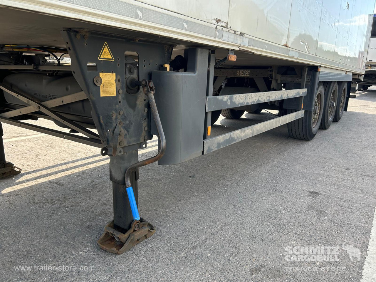 SCHMITZ Reefer Multitemp - Semi-remorque isothermique: photos 2 SCHMITZ Reefer Multitemp - Semi-remorque isothermique: photos 2