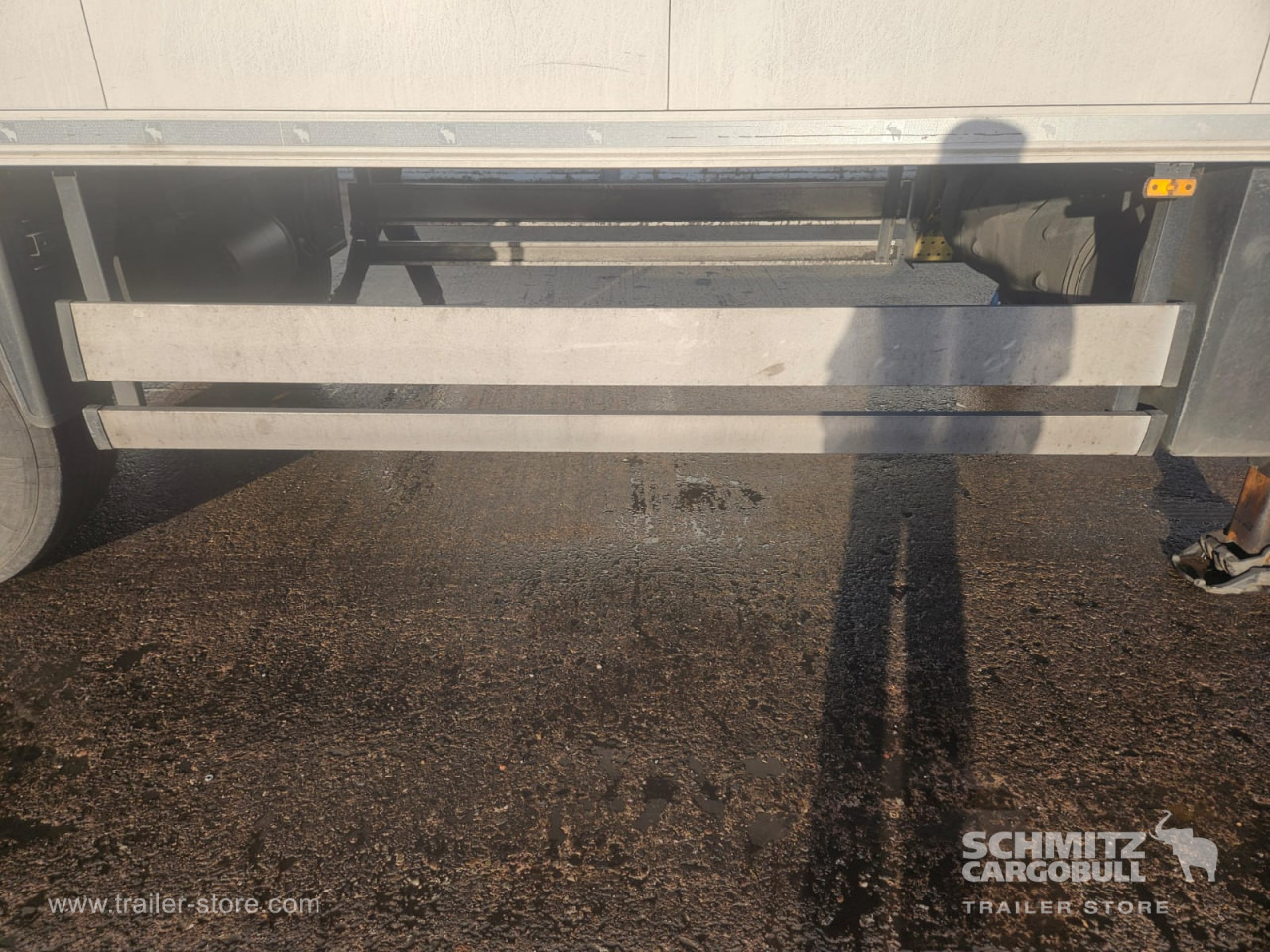 SCHMITZ Reefer Multitemp - Semi-remorque isothermique: photos 4 SCHMITZ Reefer Multitemp - Semi-remorque isothermique: photos 4