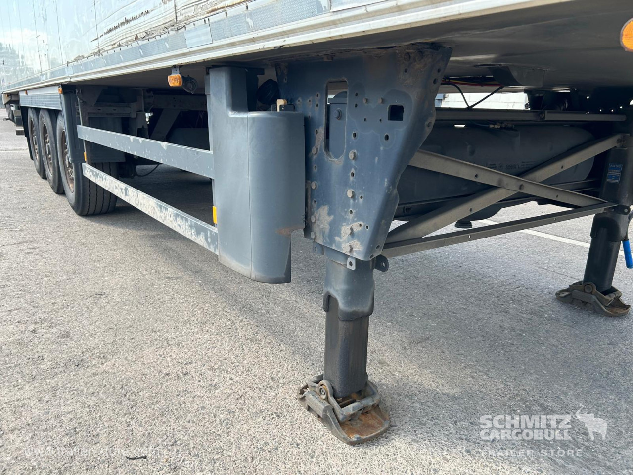 SCHMITZ Reefer Multitemp - Semi-remorque isothermique: photos 3 SCHMITZ Reefer Multitemp - Semi-remorque isothermique: photos 3