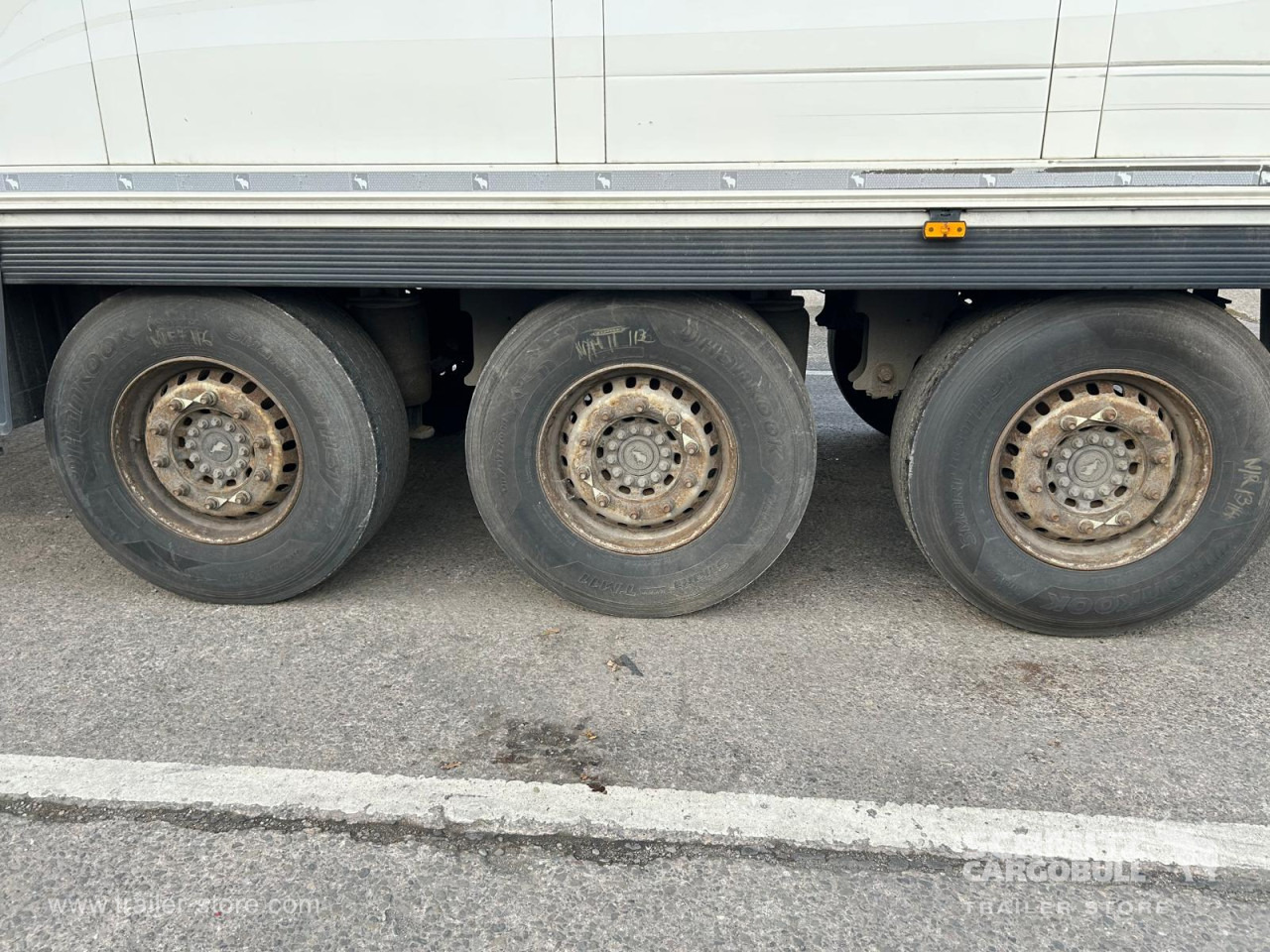 SCHMITZ Reefer Standard - Semi-remorque isothermique: photos 5 SCHMITZ Reefer Standard - Semi-remorque isothermique: photos 5