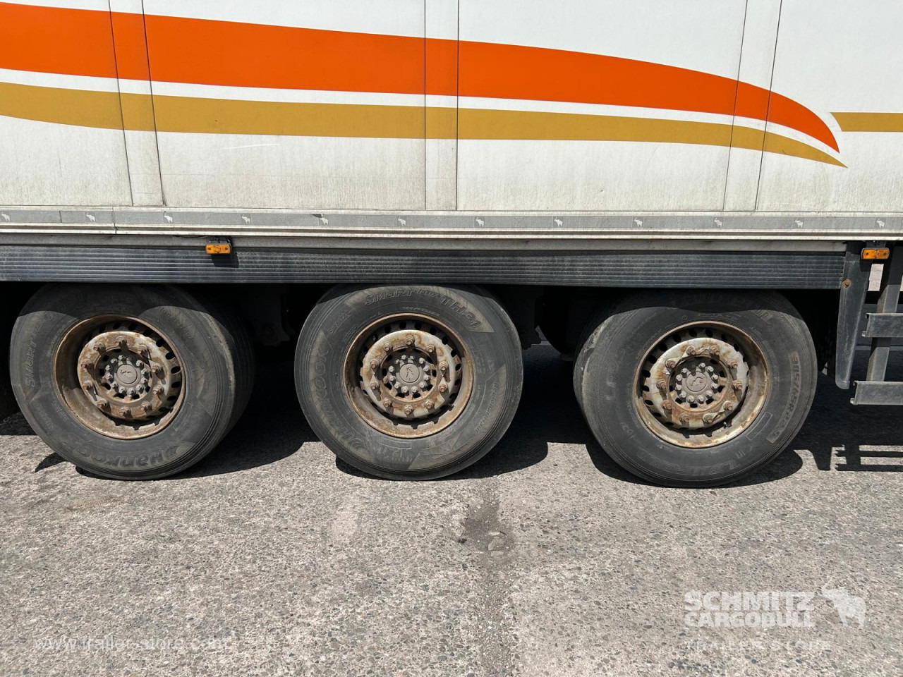 SCHMITZ Reefer Standard - Semi-remorque isothermique: photos 4 SCHMITZ Reefer Standard - Semi-remorque isothermique: photos 4