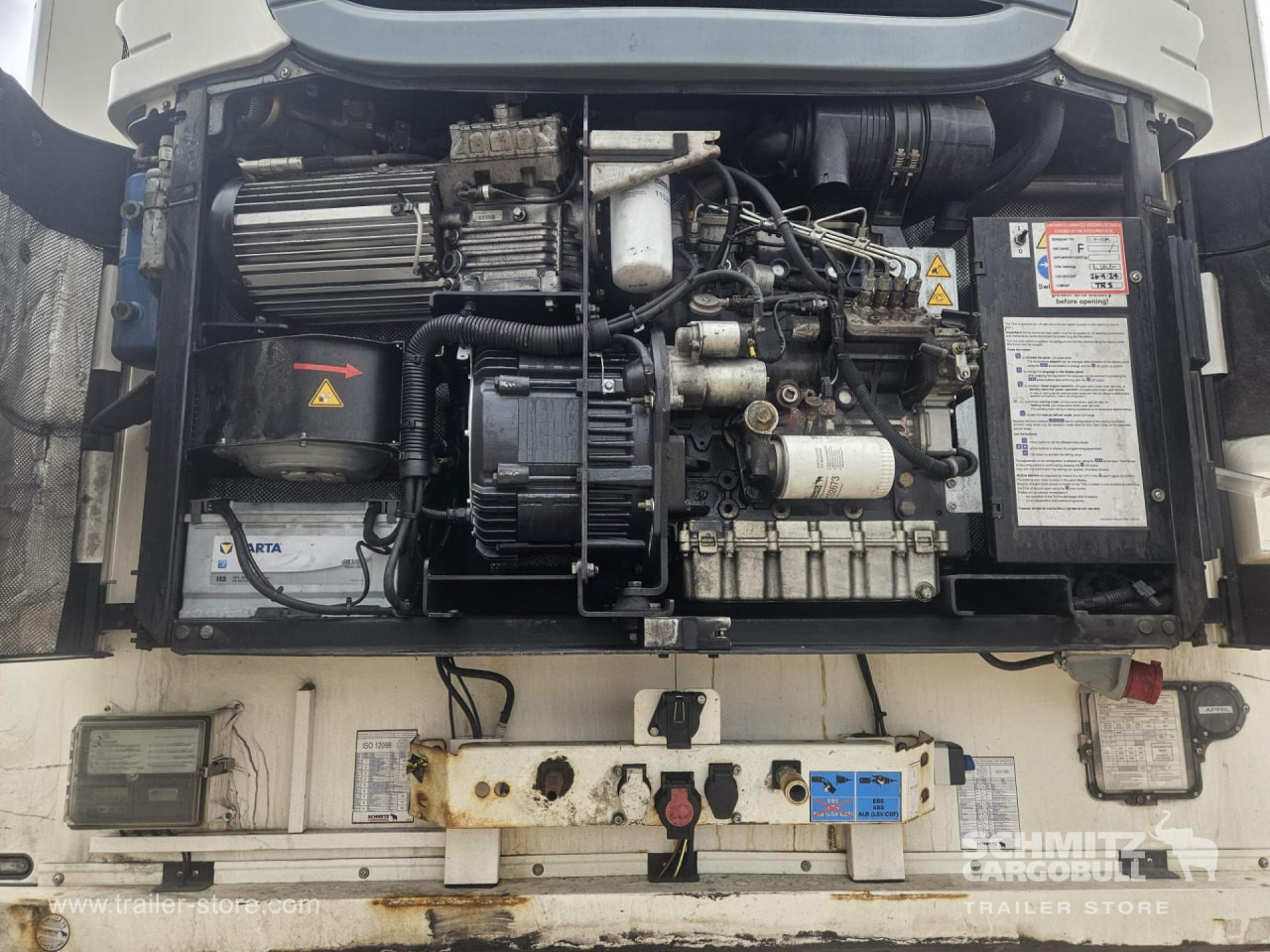 SCHMITZ Reefer Standard - Semi-remorque isothermique: photos 2 SCHMITZ Reefer Standard - Semi-remorque isothermique: photos 2