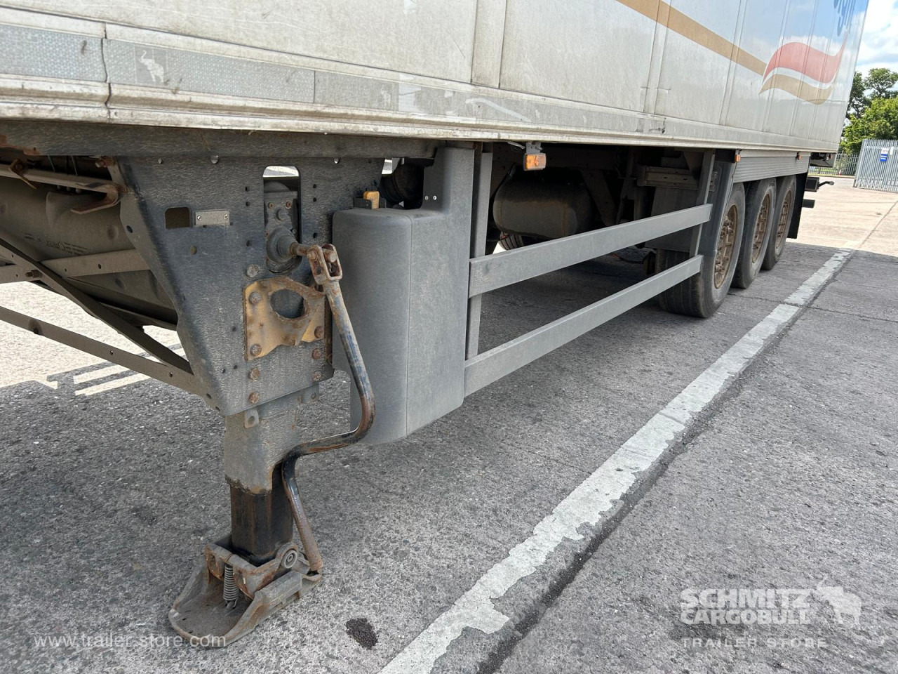 SCHMITZ Reefer Standard - Semi-remorque isothermique: photos 2 SCHMITZ Reefer Standard - Semi-remorque isothermique: photos 2