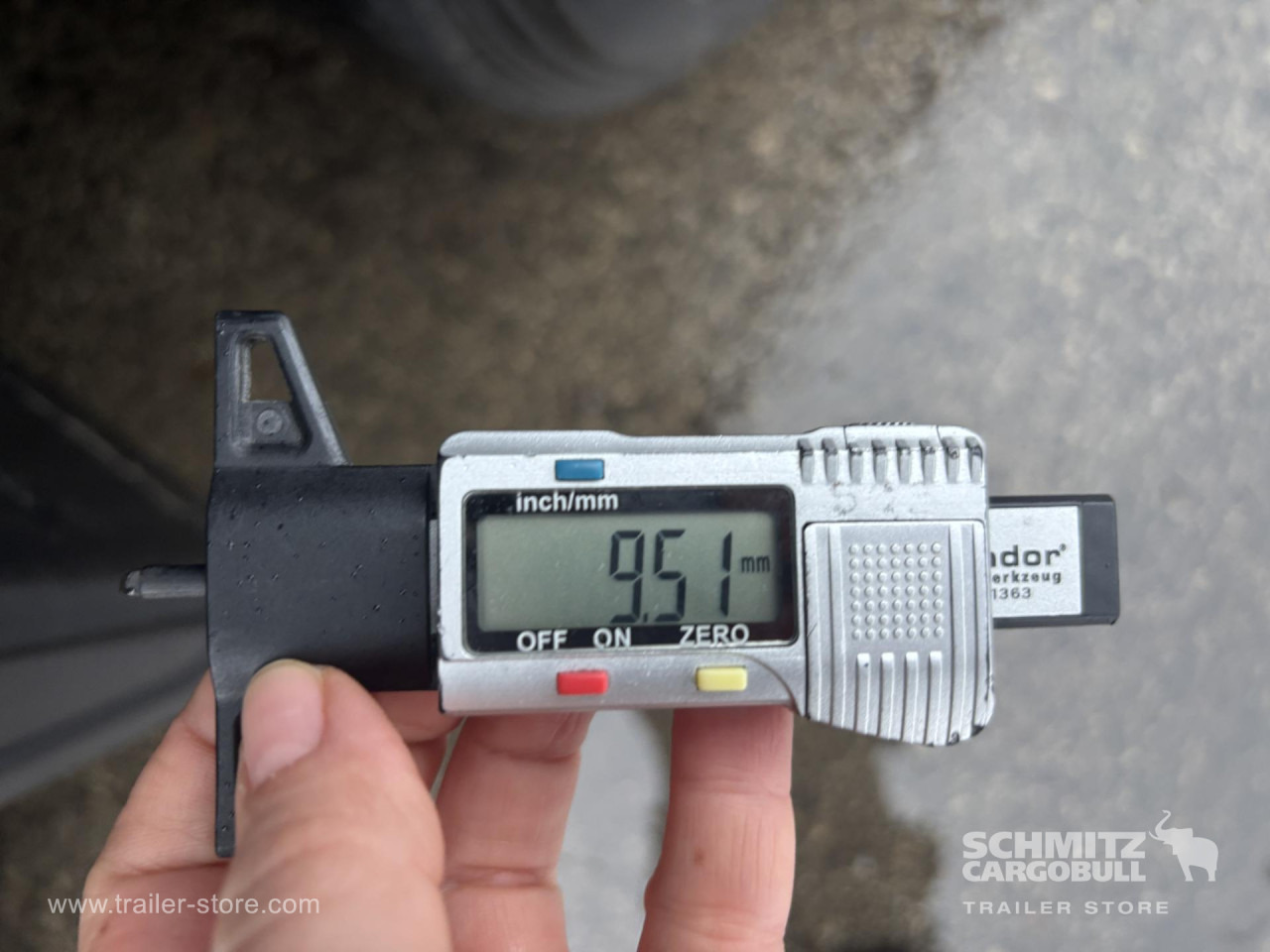 SCHMITZ Curtainsider Mega - Semi-remorque rideaux coulissants: photos 3 SCHMITZ Curtainsider Mega - Semi-remorque rideaux coulissants: photos 3