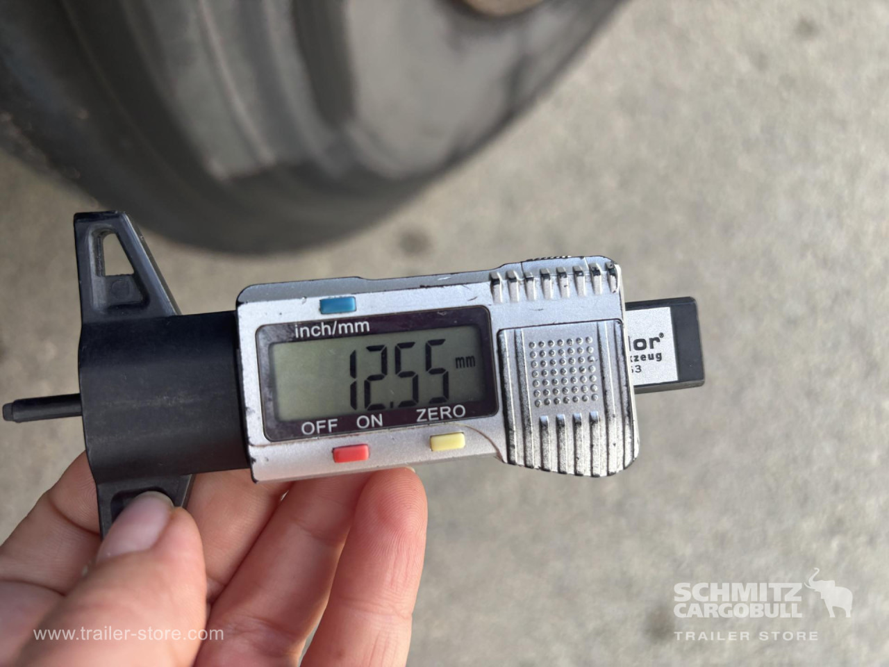 SCHMITZ Curtainsider Standard - Semi-remorque rideaux coulissants: photos 2 SCHMITZ Curtainsider Standard - Semi-remorque rideaux coulissants: photos 2