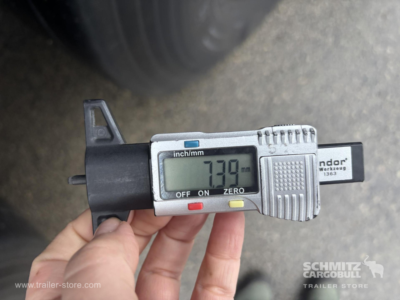 SCHMITZ Curtainsider Standard - Semi-remorque rideaux coulissants: photos 3 SCHMITZ Curtainsider Standard - Semi-remorque rideaux coulissants: photos 3