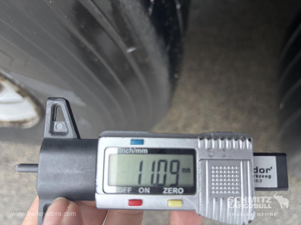 SCHMITZ Curtainsider Standard - Semi-remorque rideaux coulissants: photos 2 SCHMITZ Curtainsider Standard - Semi-remorque rideaux coulissants: photos 2