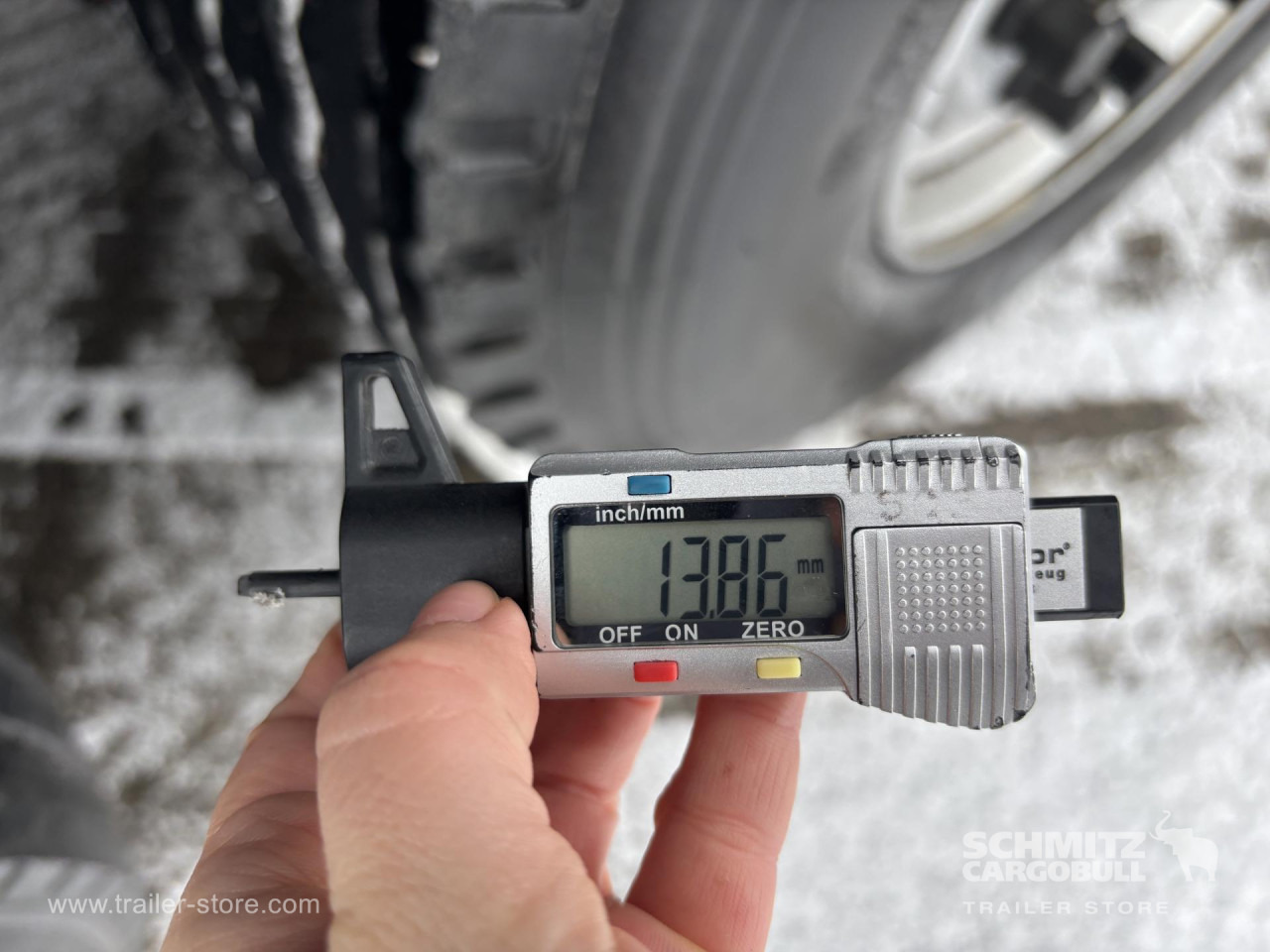 SCHMITZ Curtainsider Standard - Semi-remorque rideaux coulissants: photos 2 SCHMITZ Curtainsider Standard - Semi-remorque rideaux coulissants: photos 2