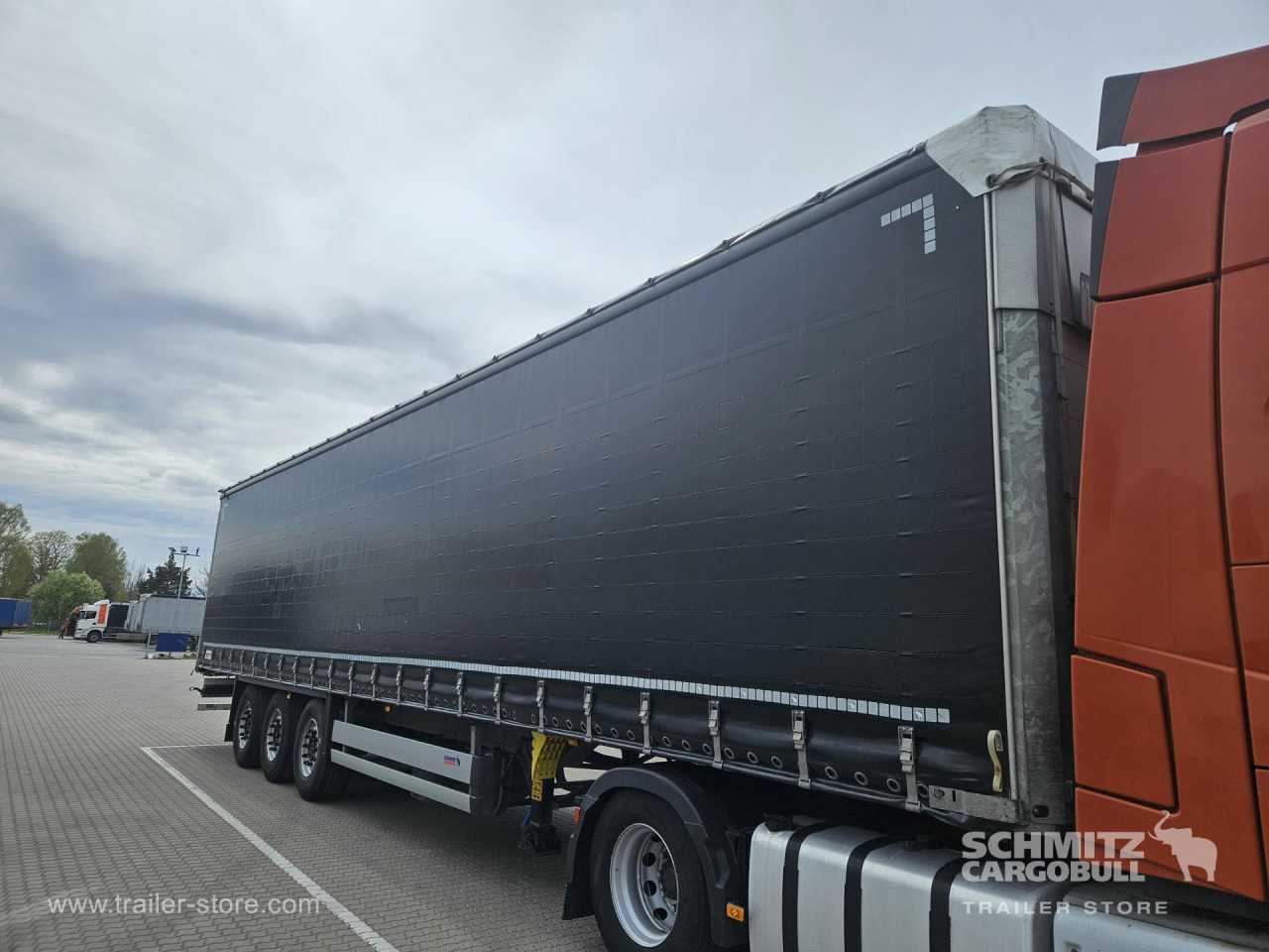 SCHMITZ Curtainsider Standard - Semi-remorque rideaux coulissants: photos 4 SCHMITZ Curtainsider Standard - Semi-remorque rideaux coulissants: photos 4