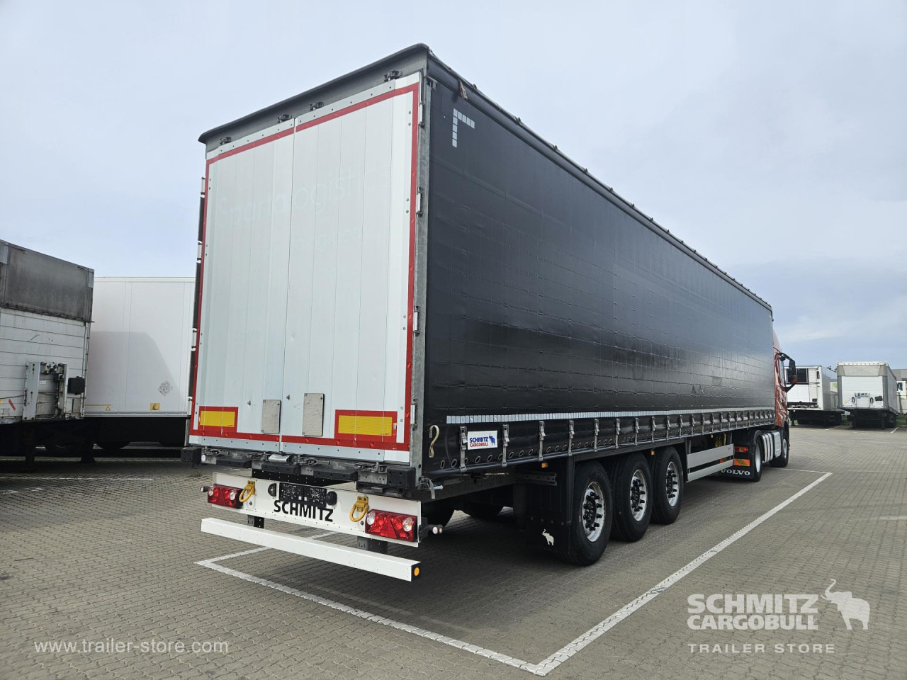 SCHMITZ Curtainsider Standard - Semi-remorque rideaux coulissants: photos 1 SCHMITZ Curtainsider Standard - Semi-remorque rideaux coulissants: photos 1