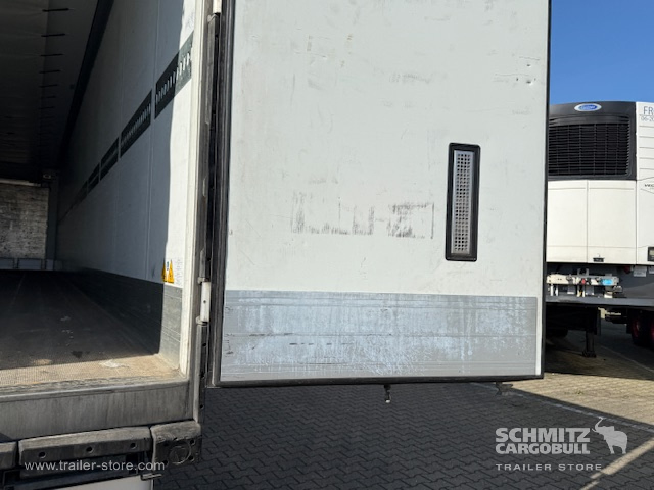 SCHMITZ Oplegger Vries Multitemp - Semi-remorque isothermique: photos 4 SCHMITZ Oplegger Vries Multitemp - Semi-remorque isothermique: photos 4
