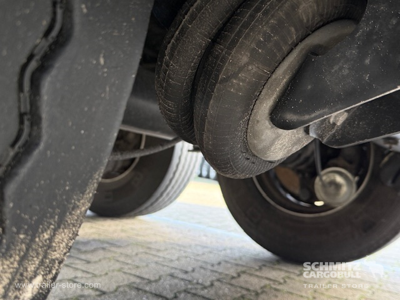 SCHMITZ Oplegger Vries Multitemp - Semi-remorque isothermique: photos 5 SCHMITZ Oplegger Vries Multitemp - Semi-remorque isothermique: photos 5