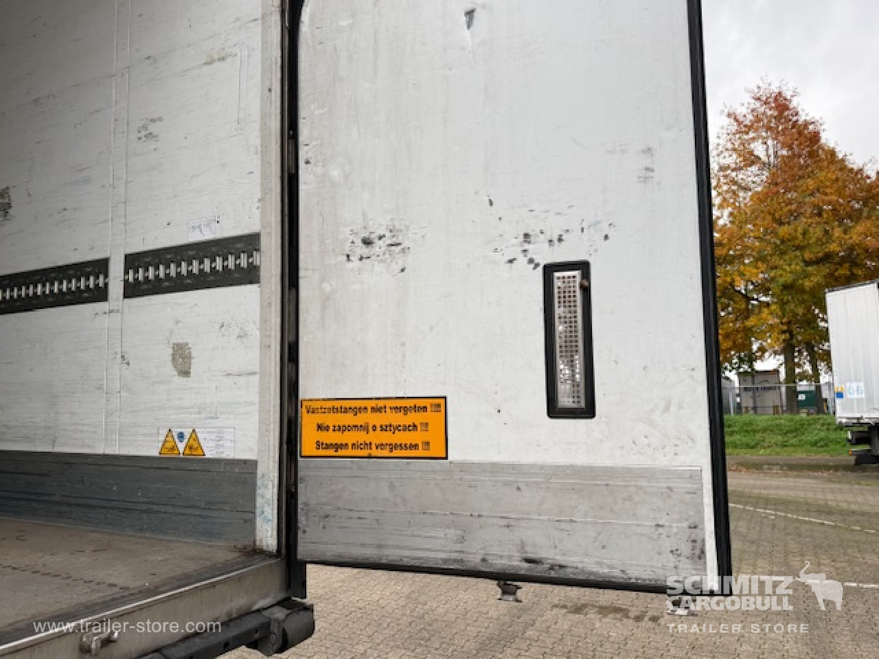 SCHMITZ Oplegger Vries Standard - Semi-remorque isothermique: photos 4 SCHMITZ Oplegger Vries Standard - Semi-remorque isothermique: photos 4