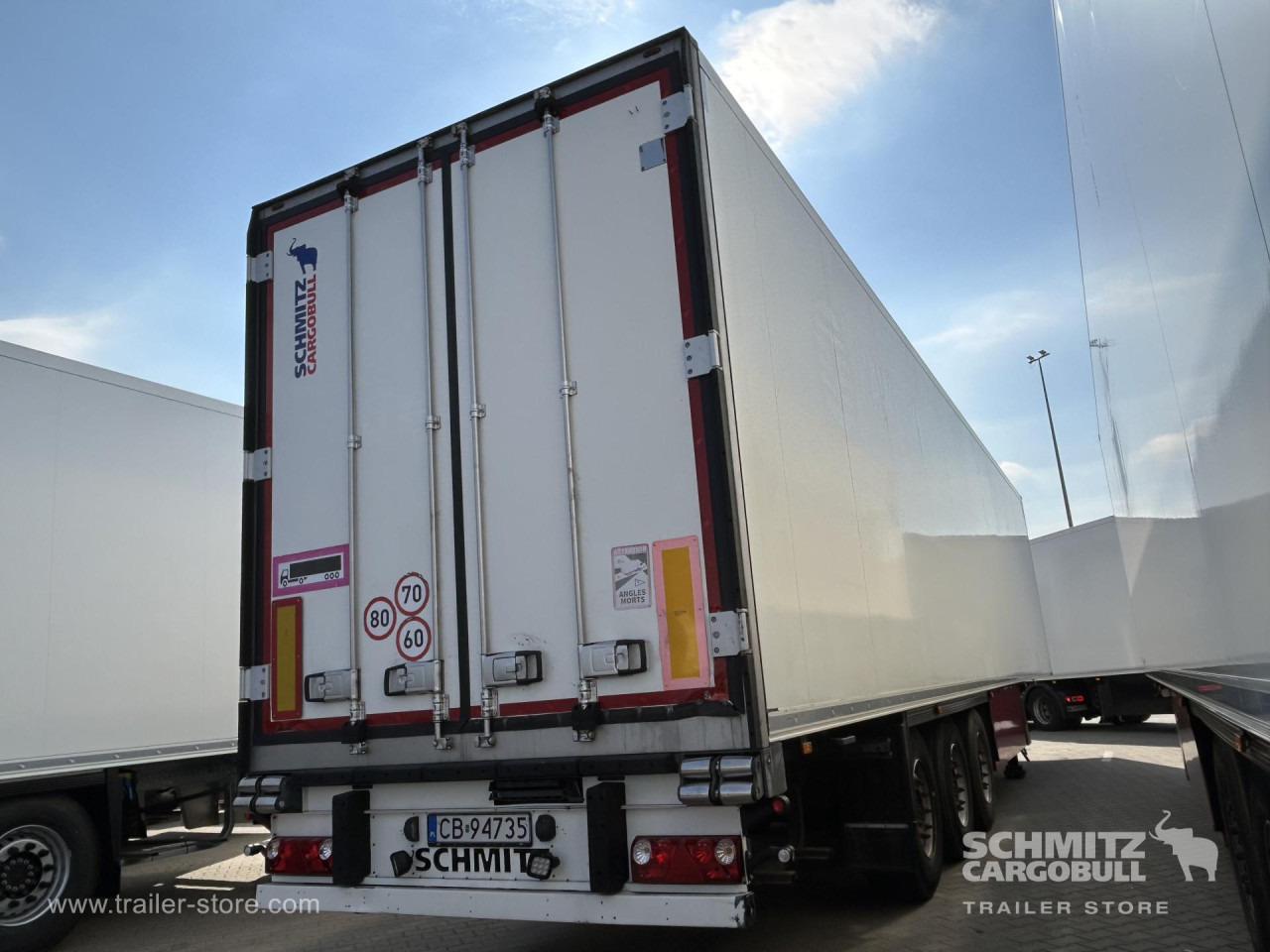 SCHMITZ Reefer Standard - Semi-remorque isothermique: photos 4 SCHMITZ Reefer Standard - Semi-remorque isothermique: photos 4