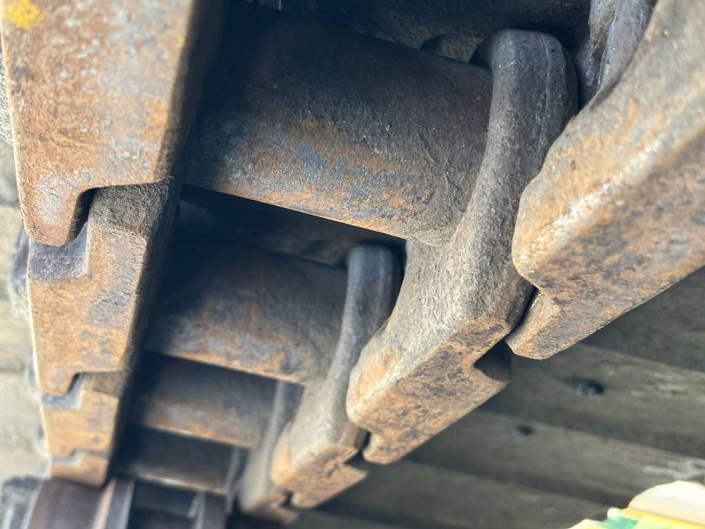 Pelle sur chenille Komatsu PC 228 Uslc-3E0: photos 15