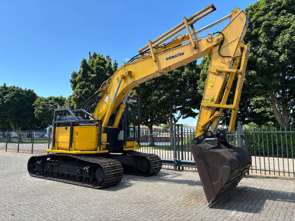 Pelle sur chenille Komatsu PC 228 Uslc-3E0: photos 6
