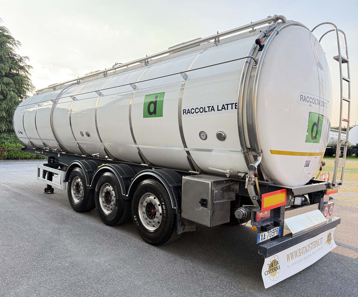 BATA GRAPAR/TECNOKAR 12.500-9.000-13.500LT - Semi-remorque citerne: photos 2 BATA GRAPAR/TECNOKAR 12.500-9.000-13.500LT - Semi-remorque citerne: photos 2