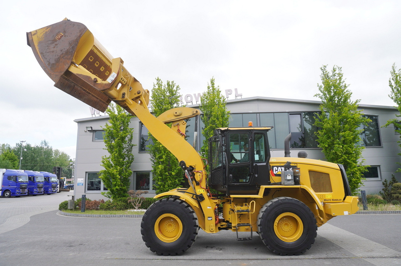 CATERPILLAR 930M Wheel Loader / 2020 / 8000 MTH / Joystick / Long reach - Chargeuse sur pneus: photos 1 CATERPILLAR 930M Wheel Loader / 2020 / 8000 MTH / Joystick / Long reach - Chargeuse sur pneus: photos 1