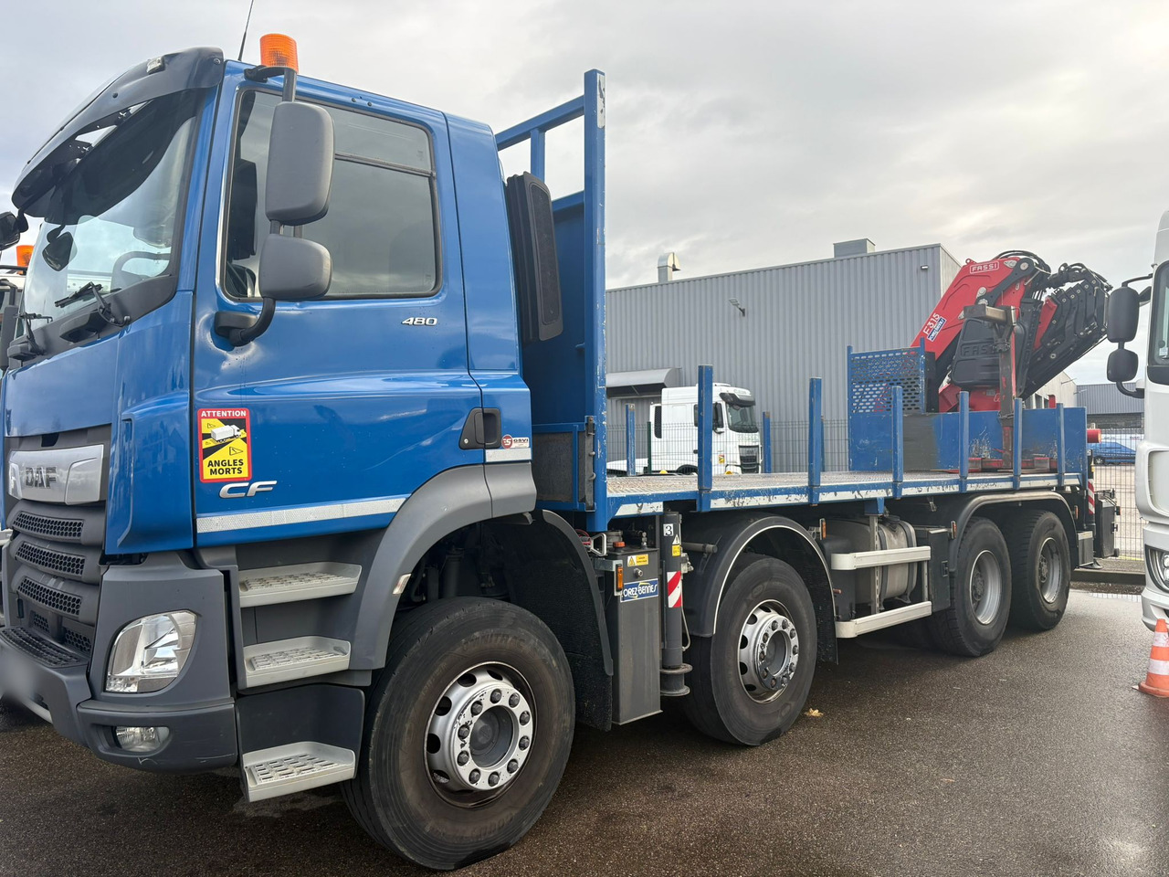 DAF CF 480 8x4 E6 / Fassi F315A.2.26 crane / flatbedCF 480 8x4 E6 / Fassi F315A.2.26 crane / flatbed - Camion grue: photos 3 DAF CF 480 8x4 E6 / Fassi F315A.2.26 crane / flatbedCF 480 8x4 E6 / Fassi F315A.2.26 crane / flatbed - Camion grue: photos 3