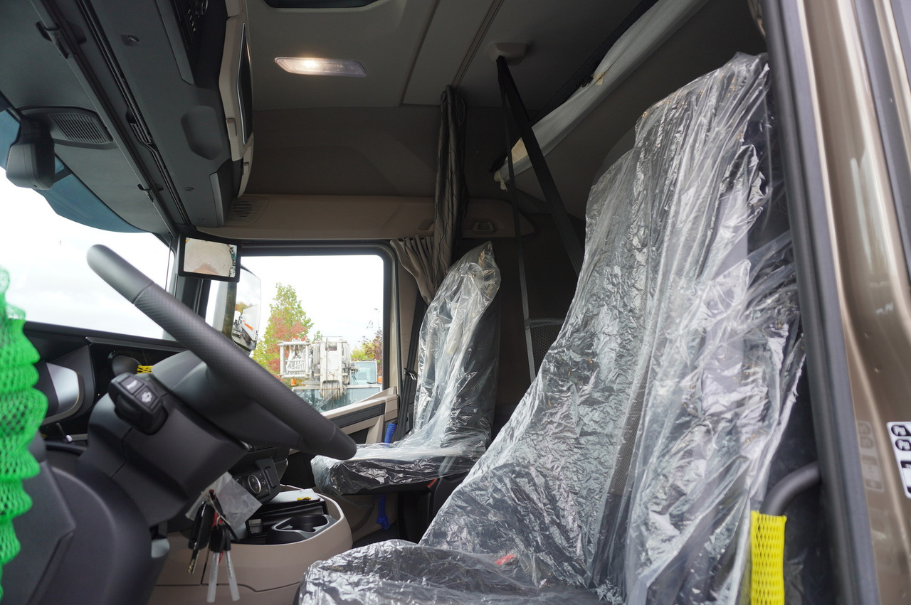 DAF NEW XG 480 6×2 / 2025 / KRONE 20 EPAL Doppelstock Refrigerator / Thermoking T-1000R / No mileage / steered axle - Camion frigorifique: photos 2 DAF NEW XG 480 6×2 / 2025 / KRONE 20 EPAL Doppelstock Refrigerator / Thermoking T-1000R / No mileage / steered axle - Camion frigorifique: photos 2