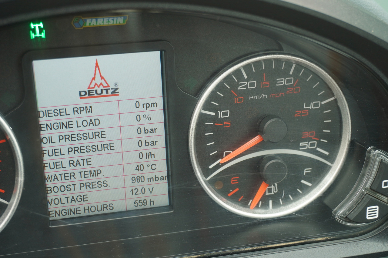 FARESIN 730C Classic 55 / 550 MTH !!! / 7 m reach / joystick - Chariot télescopique: photos 2 FARESIN 730C Classic 55 / 550 MTH !!! / 7 m reach / joystick - Chariot télescopique: photos 2