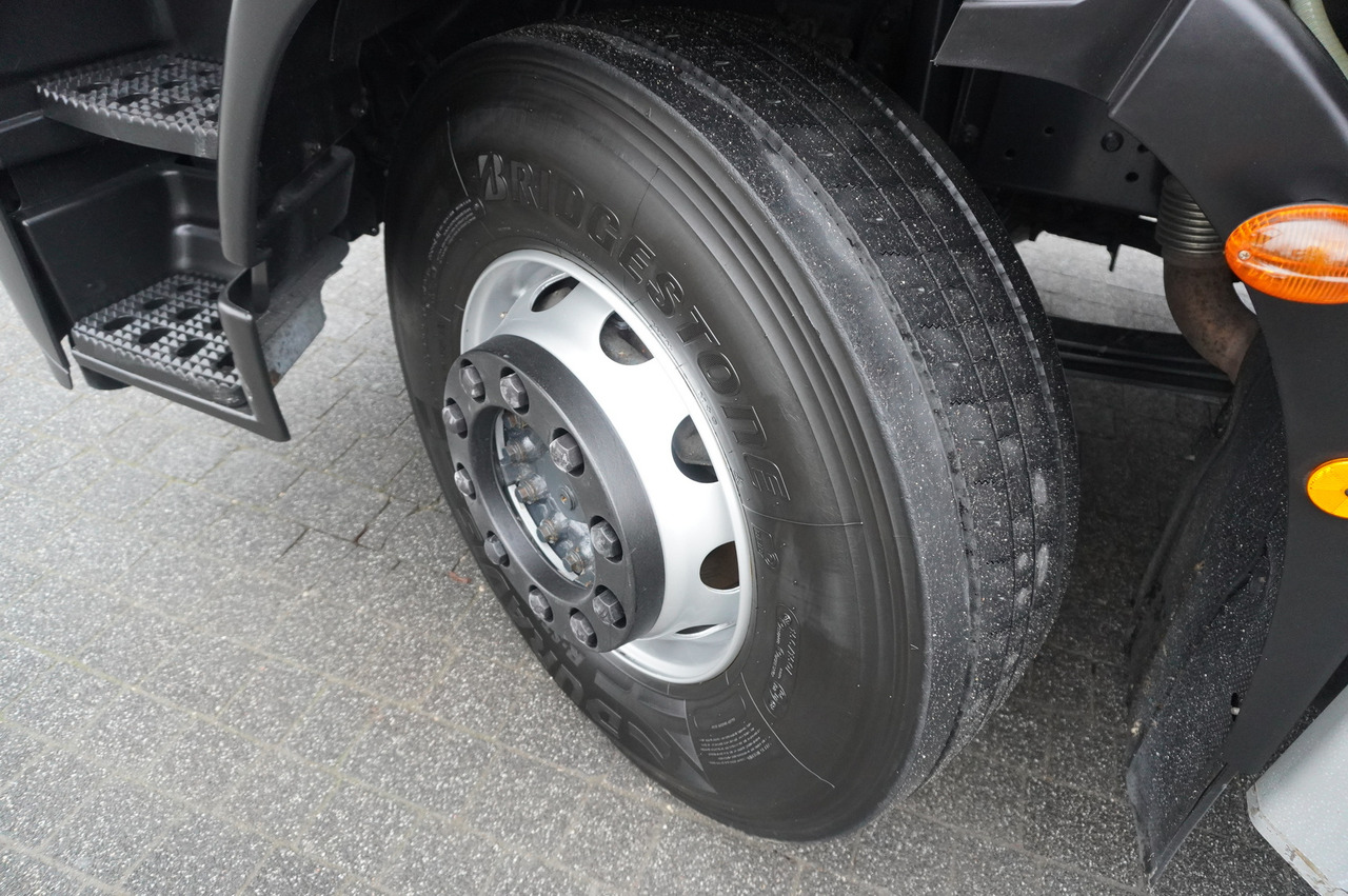 Camion frigorifique IVECO Eurocargo 190-280L E6 / 19t / 19 euro pallets / Bitemperature: photos 24 Camion frigorifique IVECO Eurocargo 190-280L E6 / 19t / 19 euro pallets / Bitemperature: photos 24