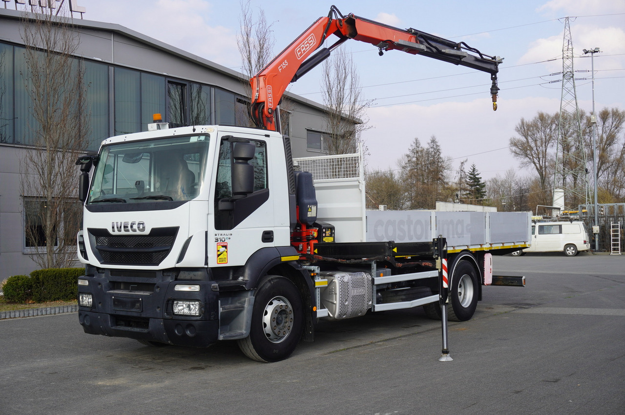 IVECO STRALIS 310 E6 / HDS FASSI 155 6.2 T / 250 thousand km - Camion plateau, Camion grue: photos 1 IVECO STRALIS 310 E6 / HDS FASSI 155 6.2 T / 250 thousand km - Camion plateau, Camion grue: photos 1