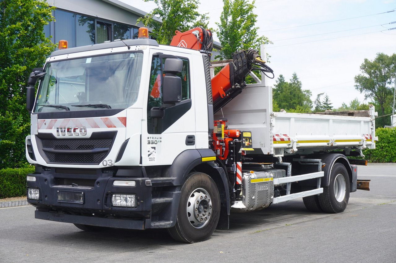 IVECO STRALIS 330 E6 / FASSI 195A 8.5 T / 3-side tipper - Camion benne, Camion grue: photos 2 IVECO STRALIS 330 E6 / FASSI 195A 8.5 T / 3-side tipper - Camion benne, Camion grue: photos 2